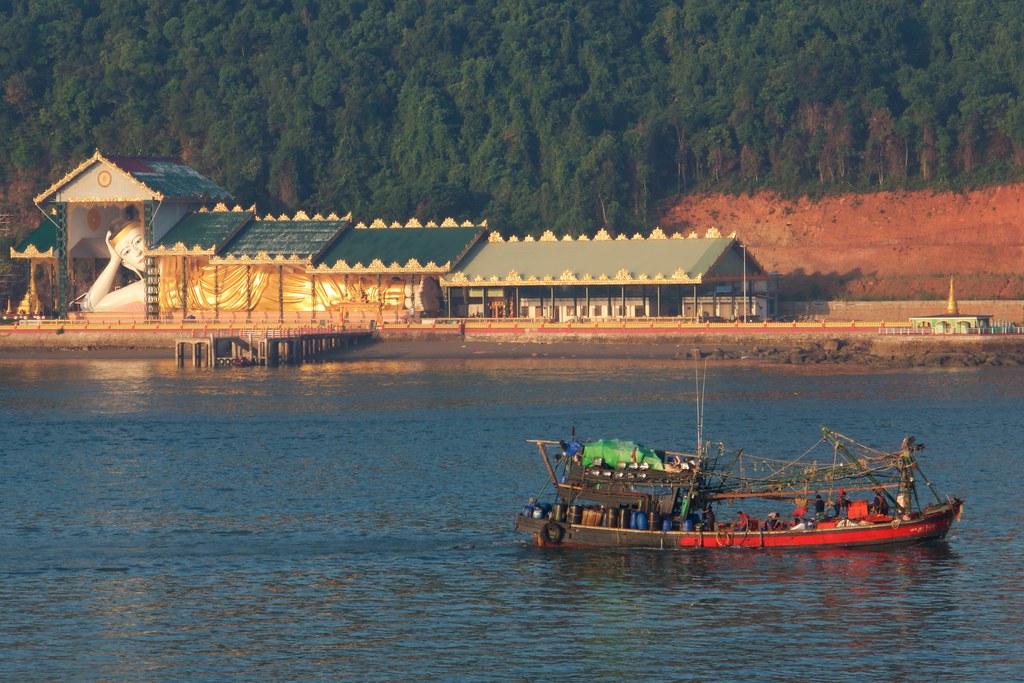 Pahtaw Pahtet
